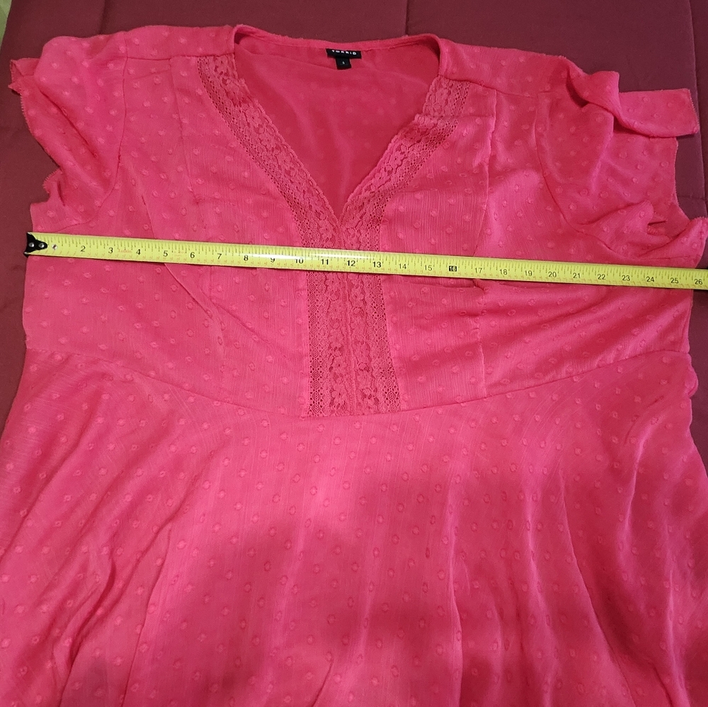 Torrid women's 3X Peplum Red blouse Flowy - Picture 6 of 11